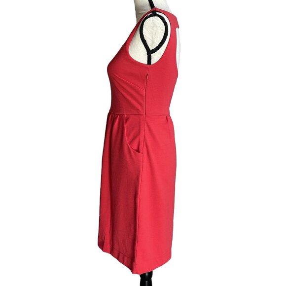 BANANA REPUBLIC Red Sleeveless Knit Dress Gathered Waist Cutout Back Size 0 - Picture 6 of 10